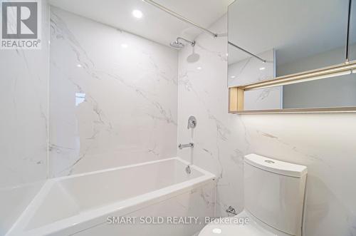 2811 - 38 Widmer Street, Toronto (Waterfront Communities), ON - Indoor Photo Showing Bathroom