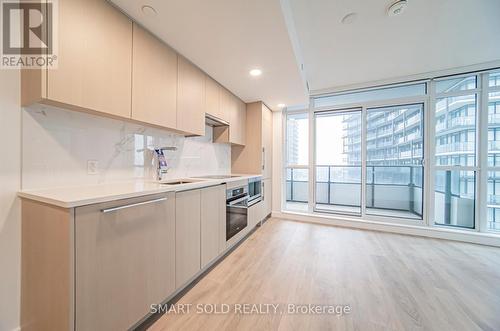 2811 - 38 Widmer Street, Toronto (Waterfront Communities), ON - Indoor Photo Showing Kitchen