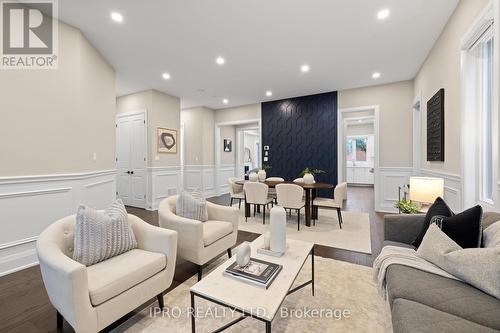 185 Burloak Drive, Oakville (Bronte West), ON - Indoor Photo Showing Living Room