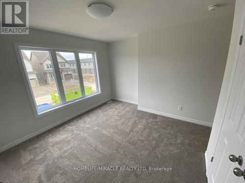 2966 Turner Crescent, London, ON - Indoor Photo Showing Other Room