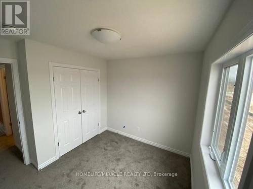 2966 Turner Crescent, London, ON - Indoor Photo Showing Other Room