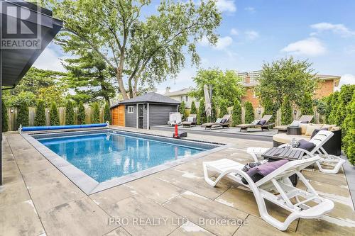 3484 Riverspray Crescent, Mississauga (Applewood), ON - Outdoor With In Ground Pool