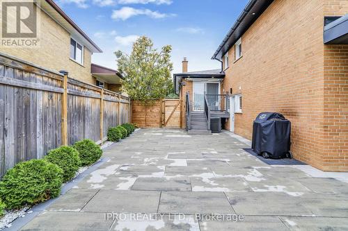 3484 Riverspray Crescent, Mississauga (Applewood), ON - Outdoor With Exterior