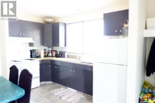 24B Kasper Crescent, Assiniboia, SK - Indoor Photo Showing Kitchen