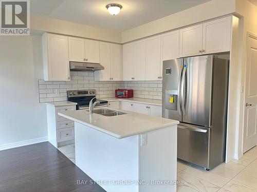 77 Boiton Street, Richmond Hill, ON - Indoor Photo Showing Kitchen With Stainless Steel Kitchen With Double Sink