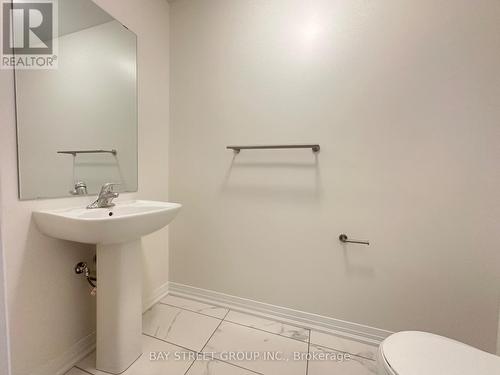 77 Boiton Street, Richmond Hill, ON - Indoor Photo Showing Bathroom