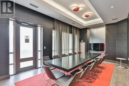 327 - 540 Bur Oak Avenue, Markham, ON - Indoor Photo Showing Dining Room