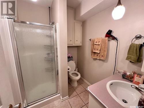 143 Memorial Drive, Spiritwood, SK - Indoor Photo Showing Bathroom