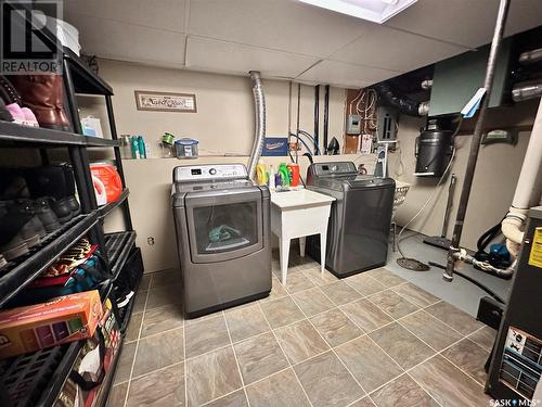 143 Memorial Drive, Spiritwood, SK - Indoor Photo Showing Laundry Room