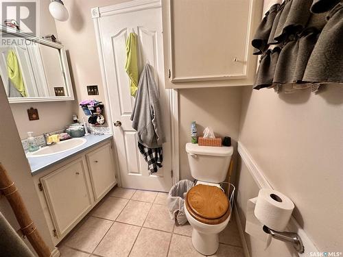 143 Memorial Drive, Spiritwood, SK - Indoor Photo Showing Bathroom