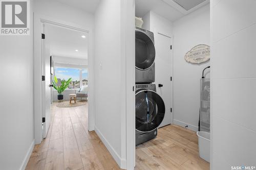 3135 Green Brook Road, Regina, SK - Indoor Photo Showing Laundry Room