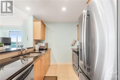 100 Inlet Private Unit#1505, Ottawa, ON - Indoor Photo Showing Kitchen With Double Sink