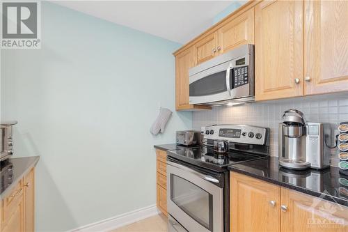 100 Inlet Private Unit#1505, Ottawa, ON - Indoor Photo Showing Kitchen