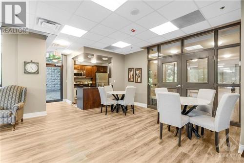 100 Inlet Private Unit#1505, Ottawa, ON - Indoor Photo Showing Dining Room