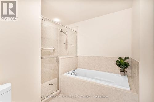 1505 - 100 Inlet, Ottawa, ON - Indoor Photo Showing Bathroom