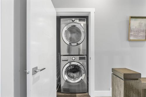 304-11581 Rogers Road, Lake Country, BC - Indoor Photo Showing Laundry Room