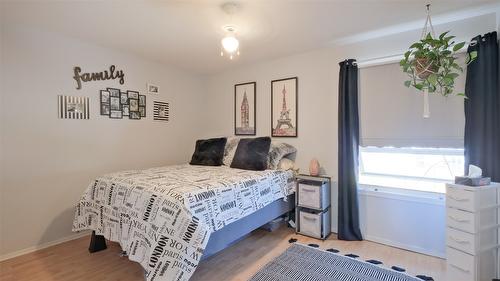 3206-415 Commonwealth Road, Kelowna, BC - Indoor Photo Showing Bedroom