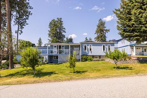 2280 Somerset Road, West Kelowna, BC - Outdoor