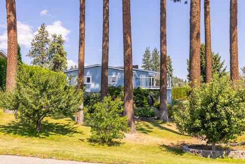 2280 Somerset Road, West Kelowna, BC - Outdoor