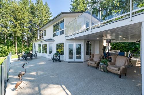 1501 18 Avenue, Salmon Arm, BC - Outdoor With Deck Patio Veranda With Exterior