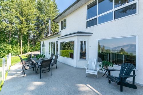 1501 18 Avenue, Salmon Arm, BC - Outdoor With Deck Patio Veranda With Exterior