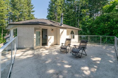 1501 18 Avenue, Salmon Arm, BC - Outdoor With Deck Patio Veranda