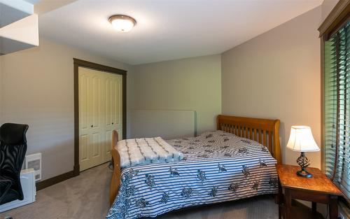 1501 18 Avenue, Salmon Arm, BC - Indoor Photo Showing Bedroom