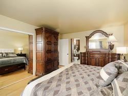 Master bedroom - 