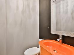 Powder room - 