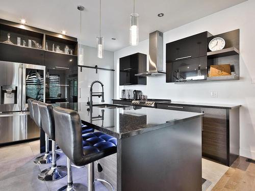 Kitchen - 134 Av. St-Germain, Saint-Denis-Sur-Richelieu, QC - Indoor Photo Showing Kitchen With Upgraded Kitchen