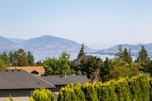 456 Cavell Place, Kelowna, BC - Outdoor With Body Of Water With View