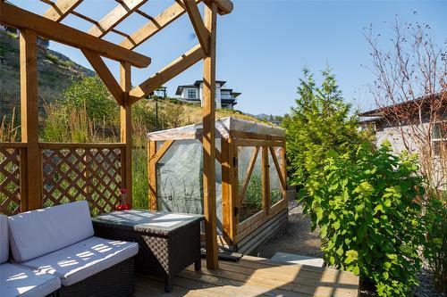 456 Cavell Place, Kelowna, BC - Outdoor With Deck Patio Veranda With Exterior