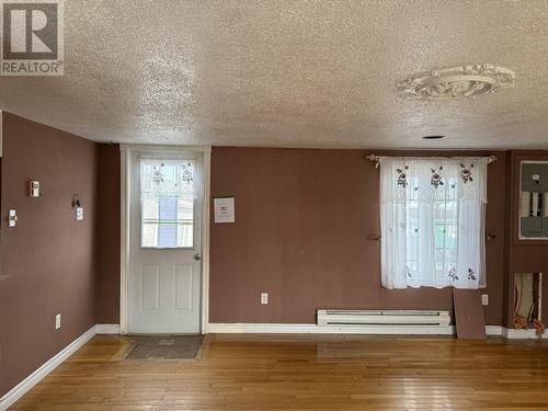 7 Tobin'S Lane, Joe Batt'S Arm, NL - Indoor Photo Showing Other Room