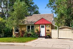 1050 Wascana STREET  Regina, SK S4T 4H7