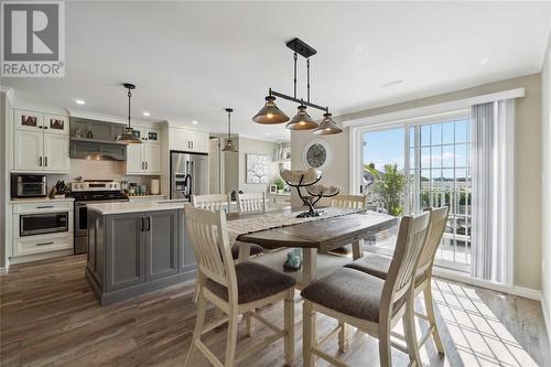 1510 Venetian Boulevard Unit# M7, Point Edward, ON - Indoor Photo Showing Dining Room