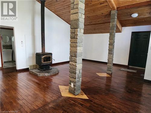 151 Earl'S Lake Road, Mattawa, ON - Indoor With Fireplace