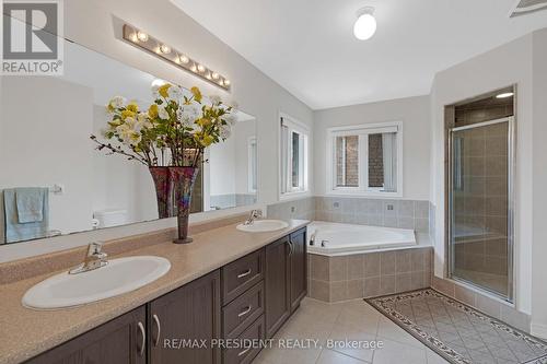 7 Wellpark Way, Brampton, ON - Indoor Photo Showing Bathroom