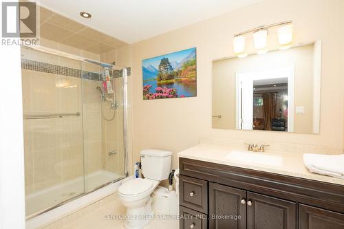 5955 Mayfield Road, Brampton, ON - Indoor Photo Showing Bathroom