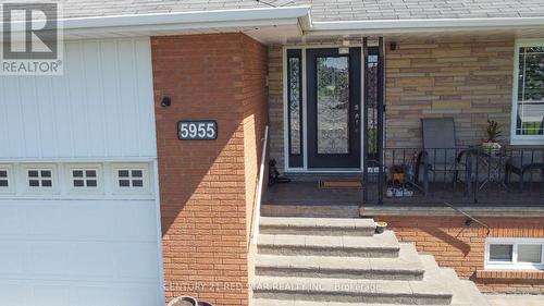 5955 Mayfield Road, Brampton (Vales Of Castlemore North), ON - Outdoor