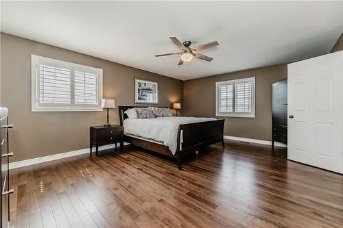 60 Springbreeze Heights, Hamilton, ON - Indoor Photo Showing Bedroom