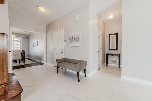 60 Springbreeze Heights, Hamilton, ON - Indoor Photo Showing Other Room