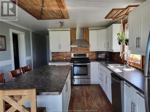 130 County Rd 27 West, Kingsville, ON - Indoor Photo Showing Kitchen With Double Sink