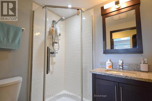 1913 - 1235 Richmond Street, London, ON - Indoor Photo Showing Bathroom