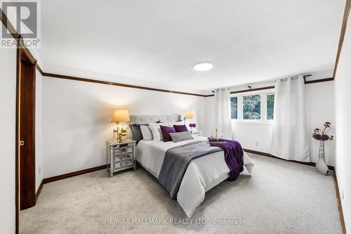 42 Drumern Crescent, Richmond Hill, ON - Indoor Photo Showing Bedroom