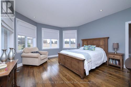 293138 8Th Line, Amaranth, ON - Indoor Photo Showing Bedroom