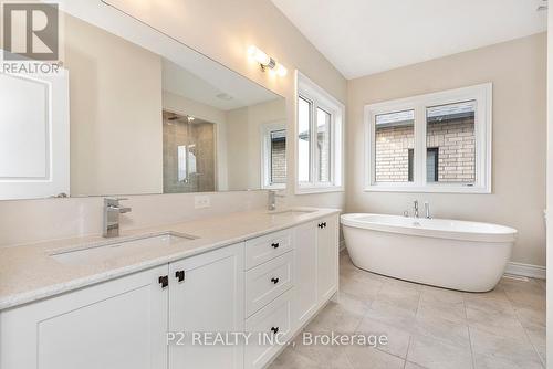 78 Bearberry Road, Springwater (Midhurst), ON - Indoor Photo Showing Bathroom