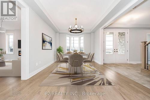 49 Periwinkle Road, Springwater (Midhurst), ON - Indoor Photo Showing Dining Room