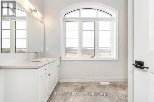 49 Periwinkle Road, Springwater (Midhurst), ON - Indoor Photo Showing Bathroom