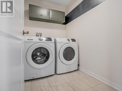 207 Harold Dent Trail, Oakville, ON - Indoor Photo Showing Laundry Room