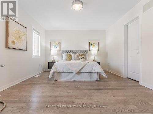 207 Harold Dent Trail, Oakville, ON - Indoor Photo Showing Bedroom